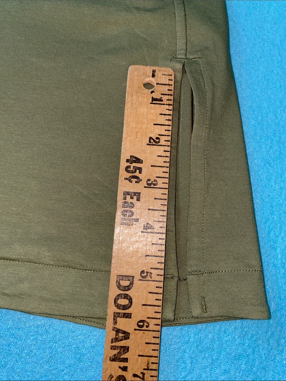 LULULEMON ATHLETICA dress olive green short sleeve faux wrap top midi NEW size 2 - Picture 11 of 12